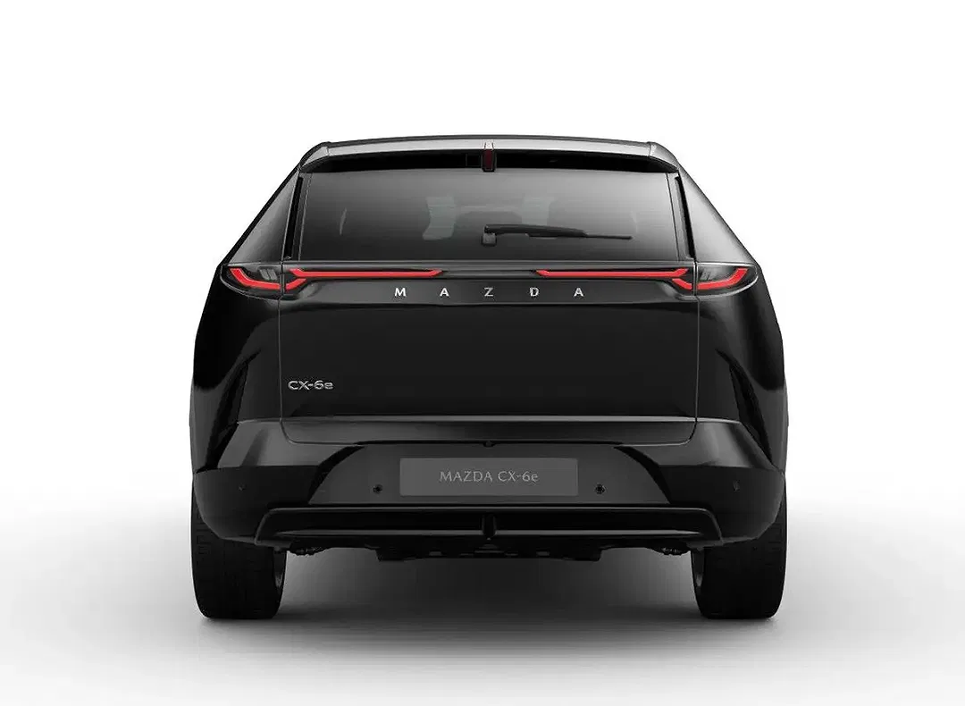 Mazda CX-6e - Thumbnail 4