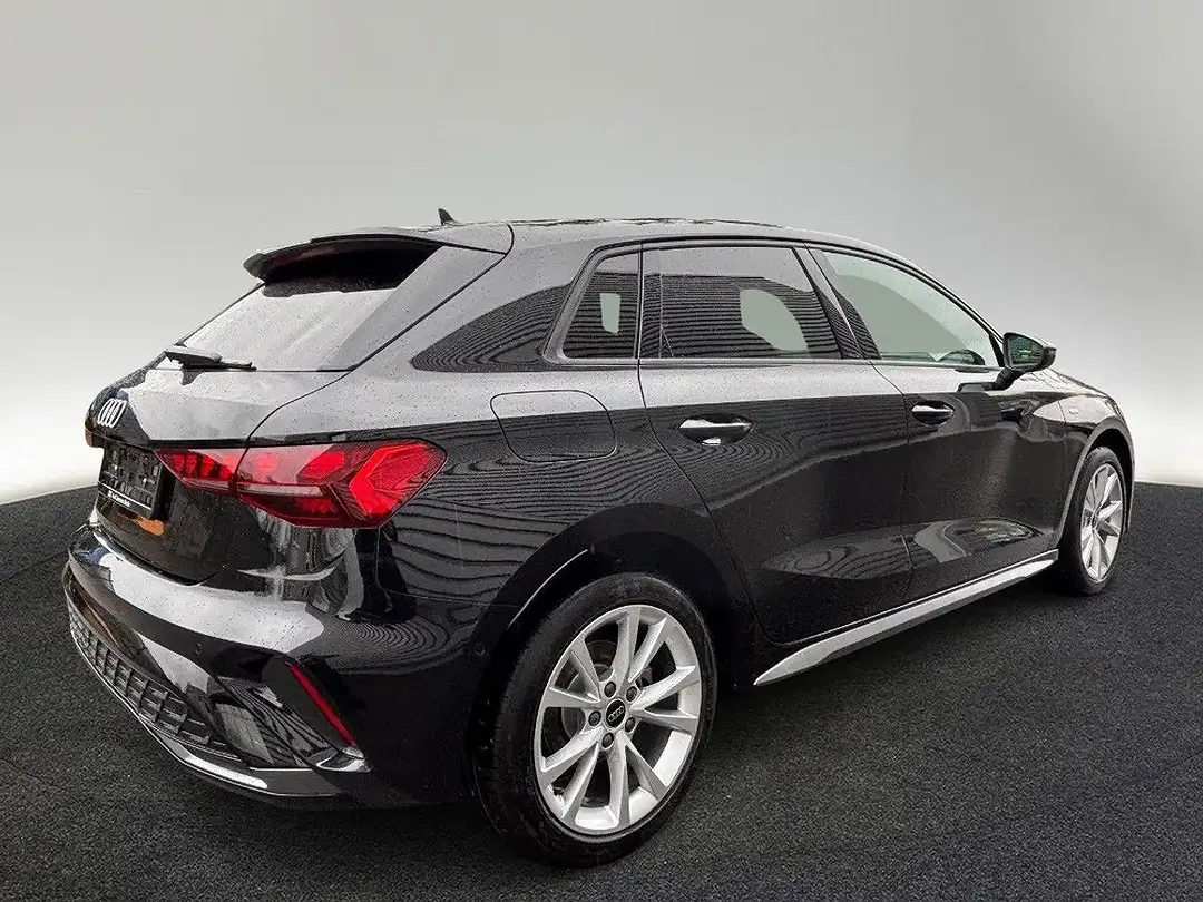 Audi A3 - Thumbnail 5