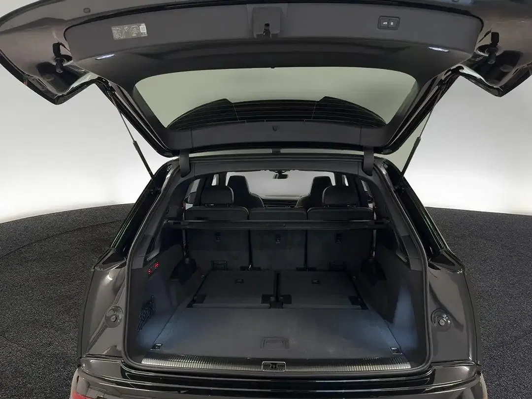 Audi SQ7 - Thumbnail 3