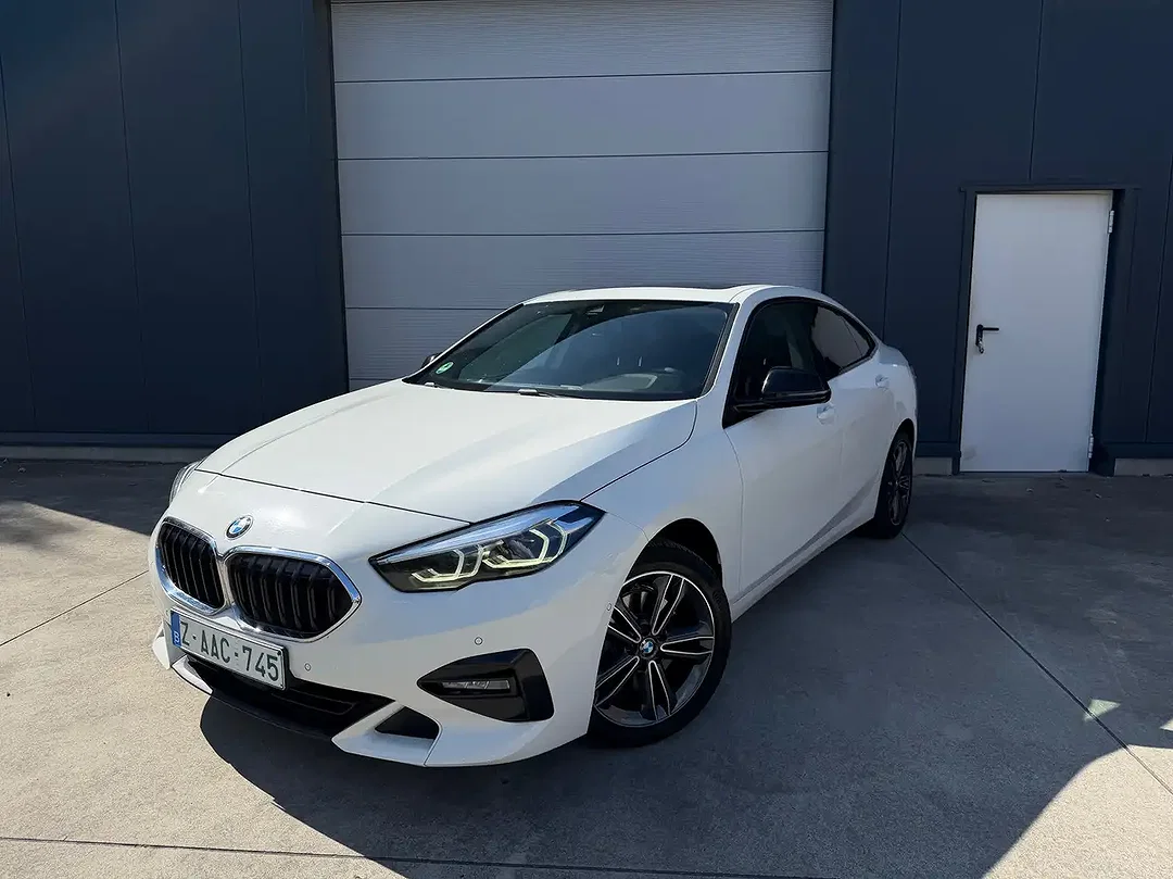 BMW 216 - Afbeelding 1