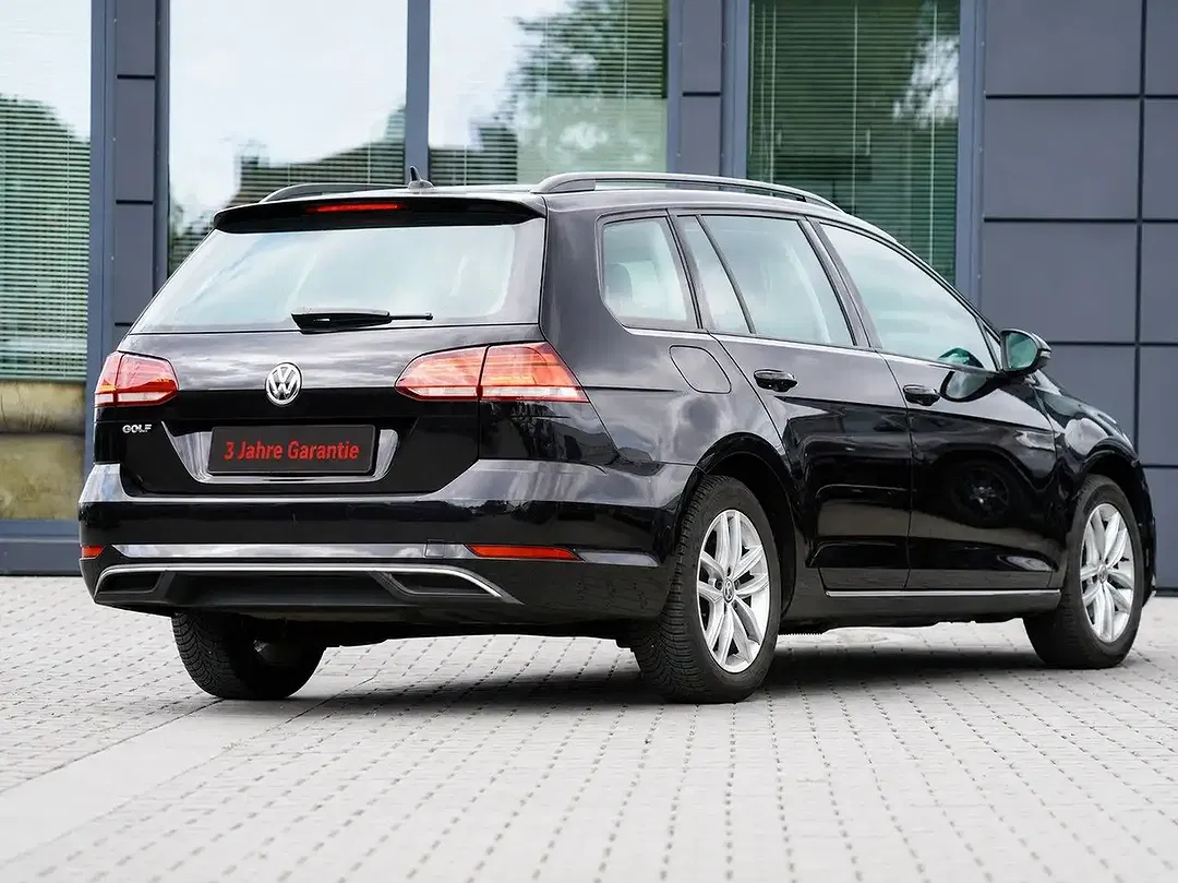 Volkswagen Golf - Thumbnail 7