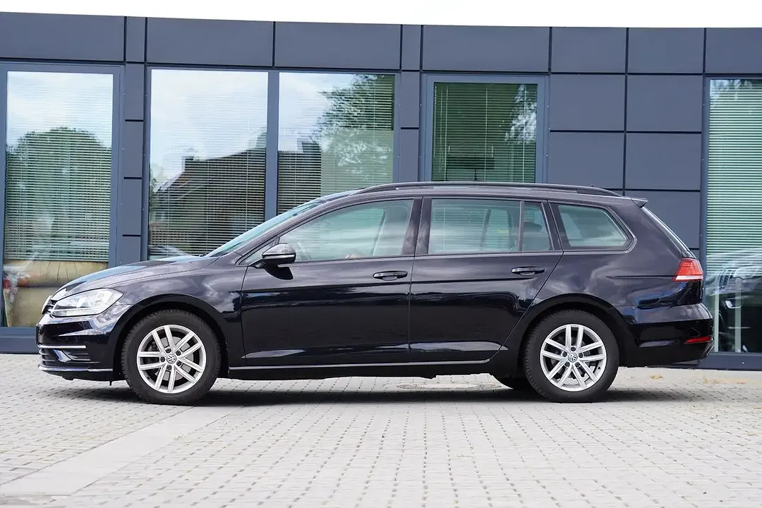Volkswagen Golf - Thumbnail 8