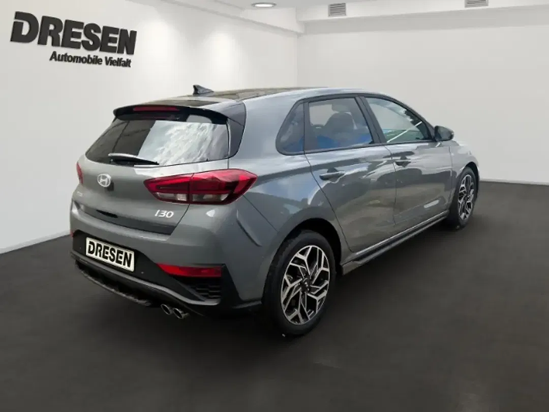 Hyundai i30 - Thumbnail 3