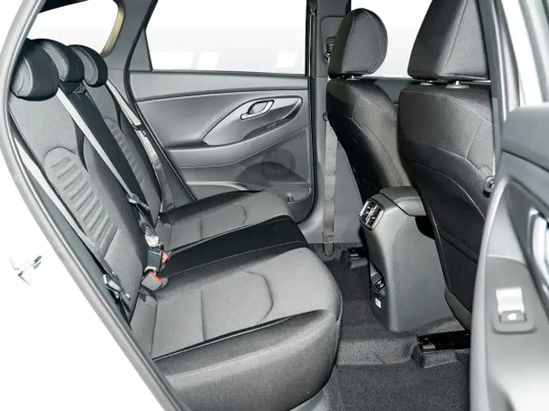Hyundai i30 - Thumbnail 6