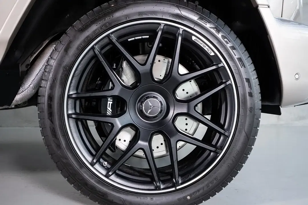 Mercedes-Benz G 63 AMG - Thumbnail 12