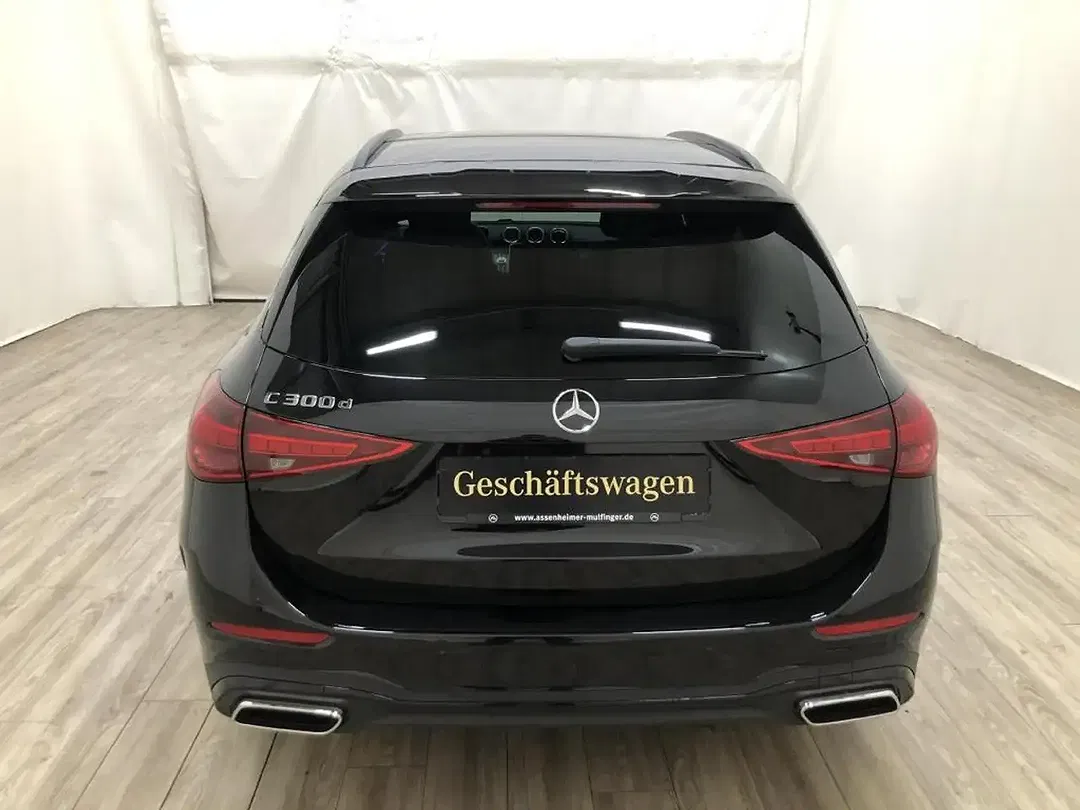 Mercedes-Benz C 300 - Thumbnail 5