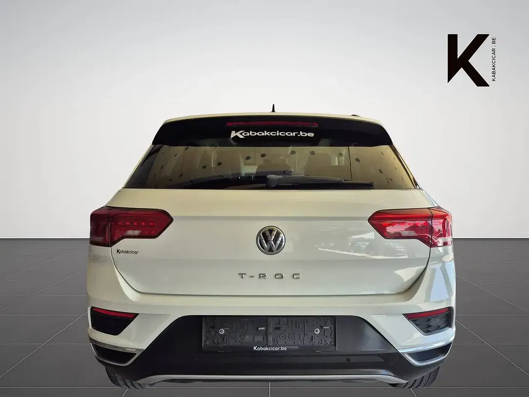 Volkswagen T-Roc - Thumbnail 6