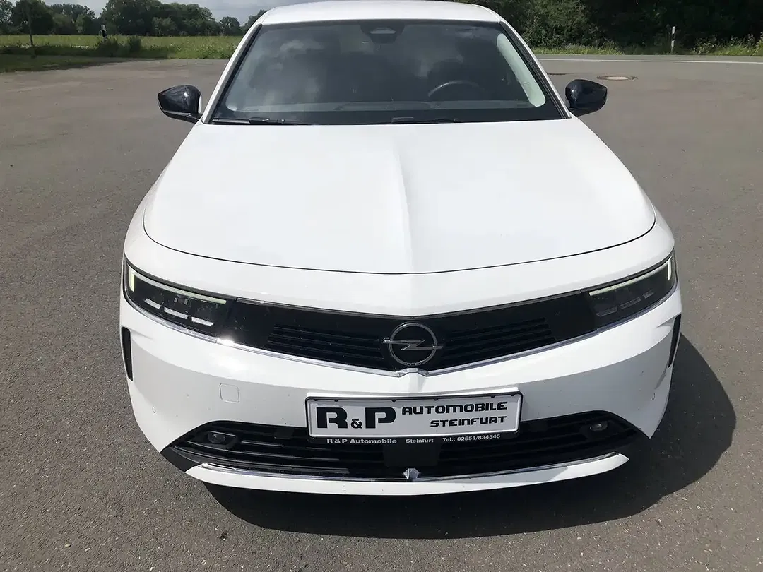 Opel Astra - Thumbnail 2