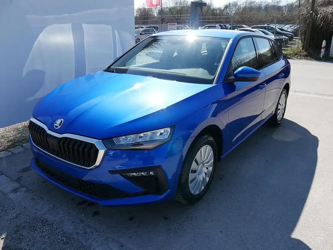 Skoda Scala - Thumbnail 2