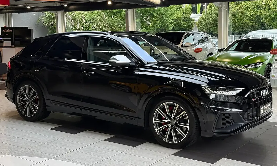 Audi SQ8 - Thumbnail 4