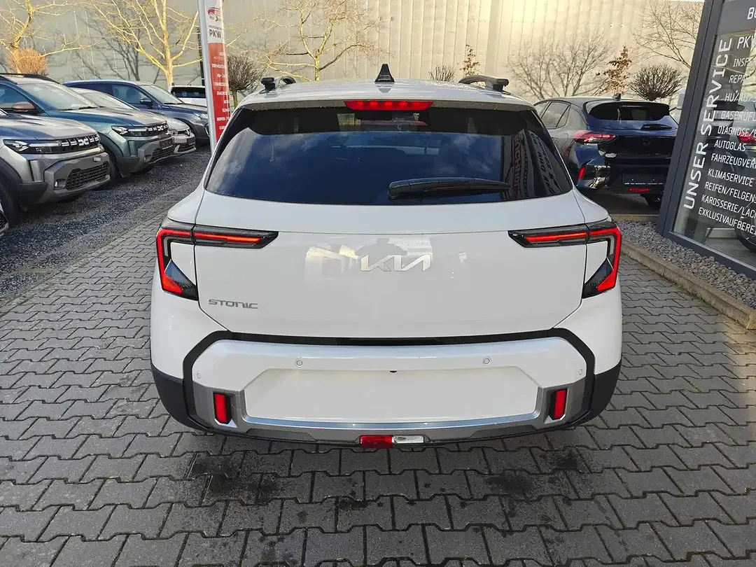 Kia Stonic - Thumbnail 5