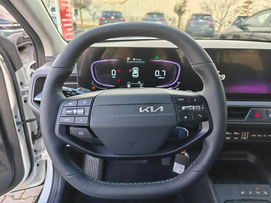 Kia Stonic - Thumbnail 9