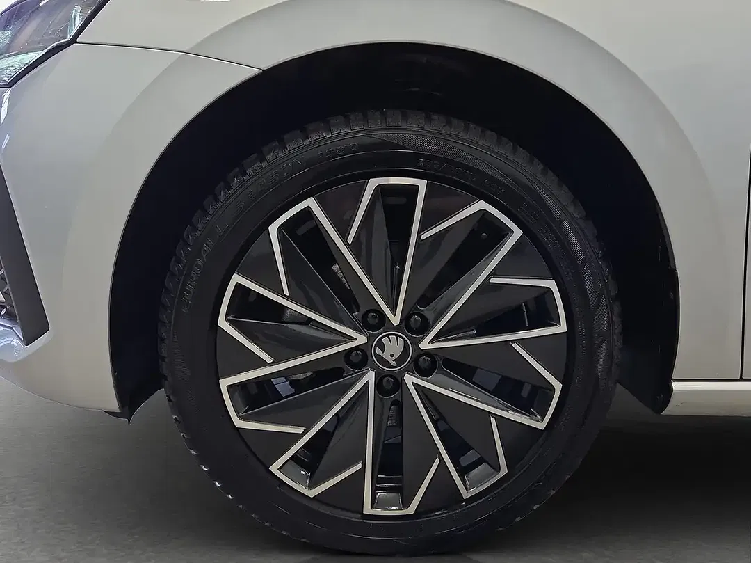 Skoda Scala - Thumbnail 12