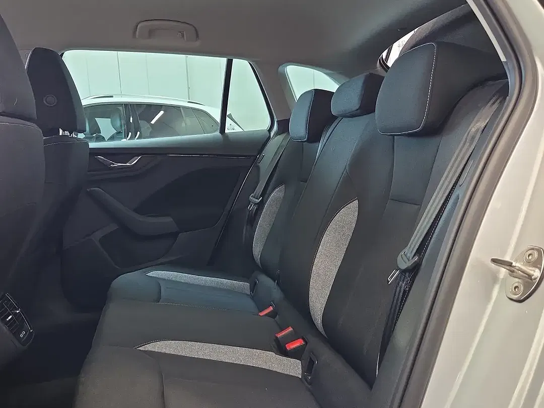 Skoda Scala - Thumbnail 14