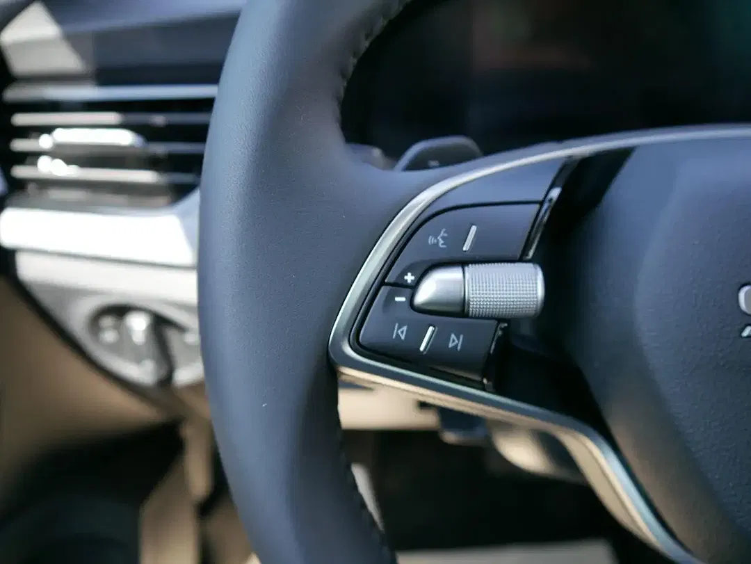 Skoda Kamiq - Thumbnail 13