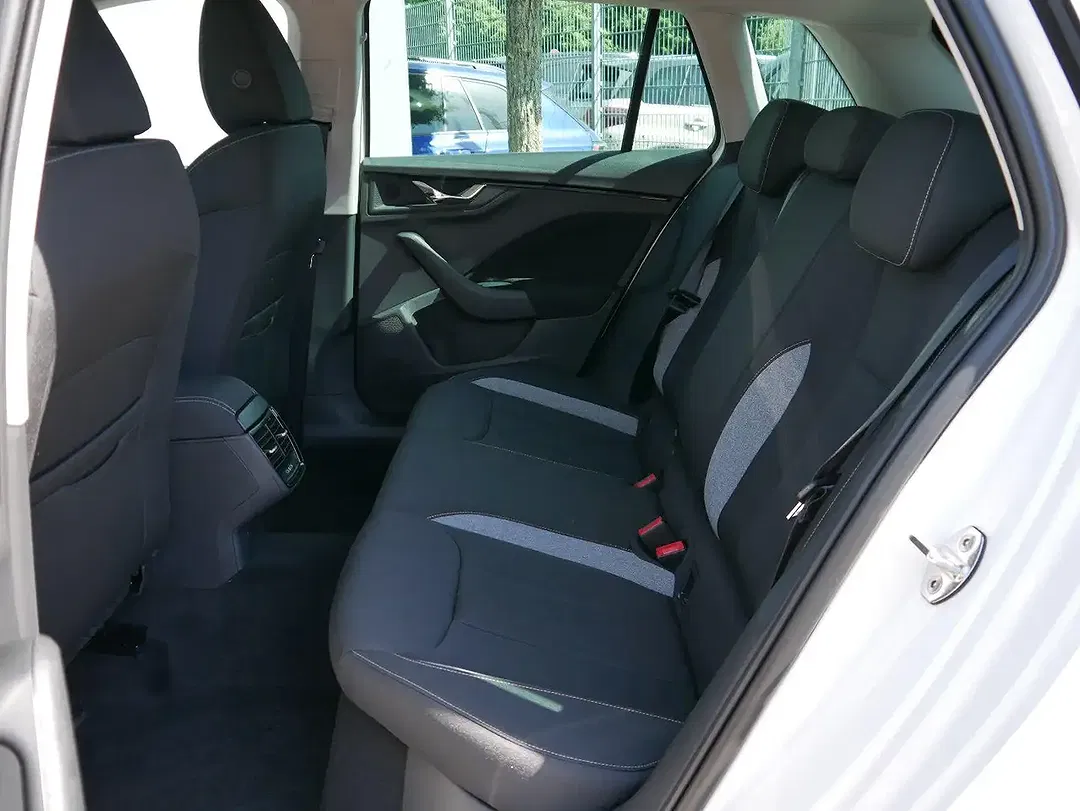 Skoda Kamiq - Thumbnail 8