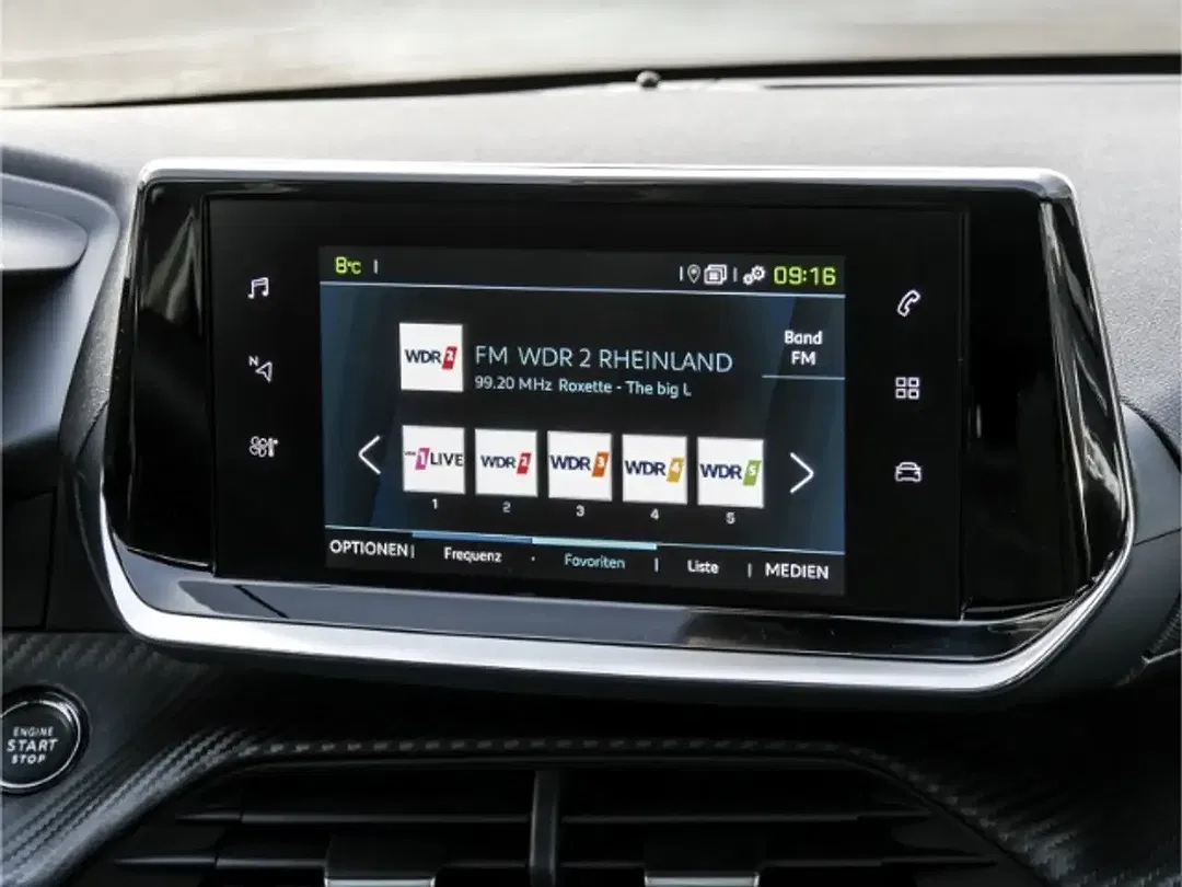 Peugeot 208 - Thumbnail 7