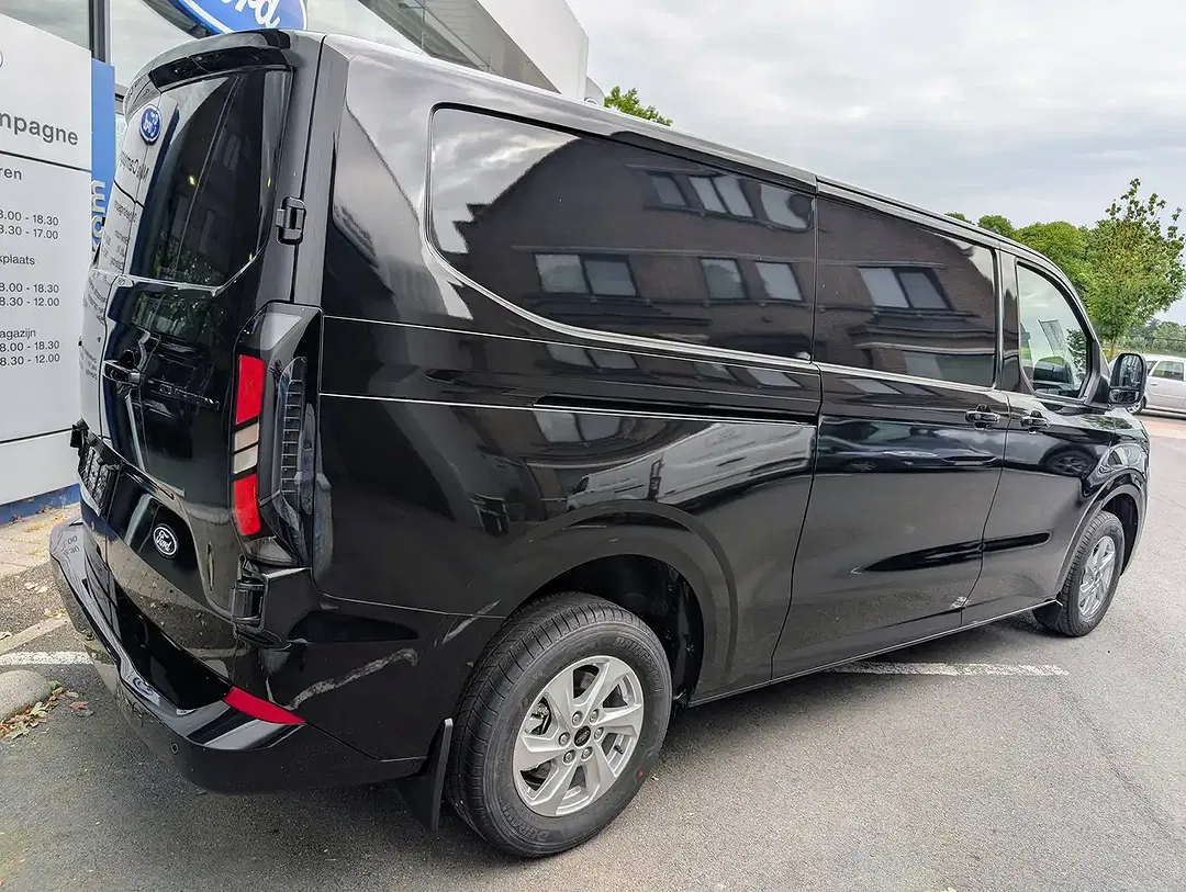 Ford Transit Custom - Thumbnail 4