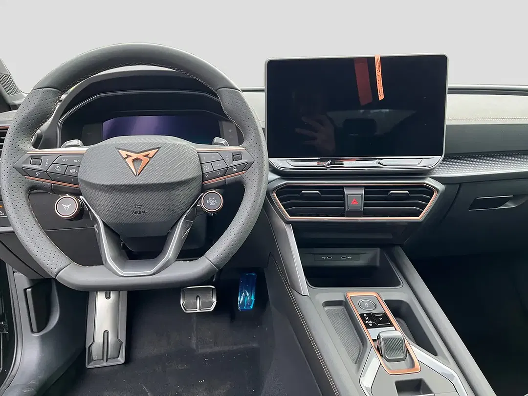 CUPRA Leon - Thumbnail 5