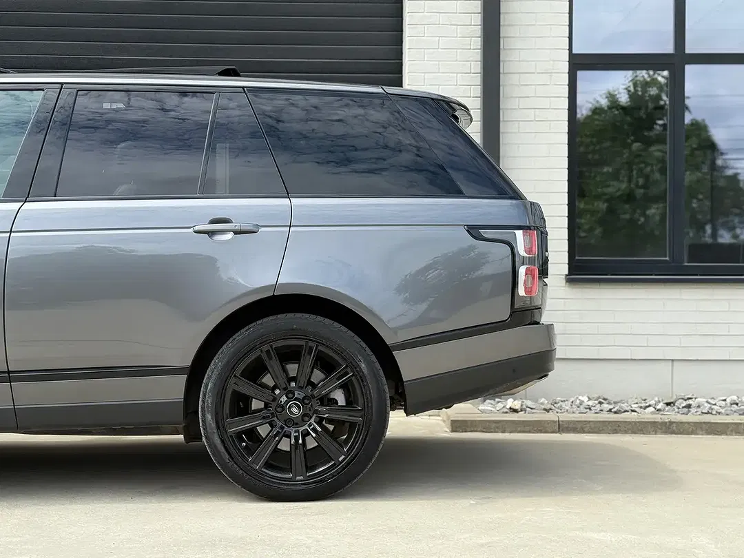 Land Rover Range Rover - Thumbnail 10
