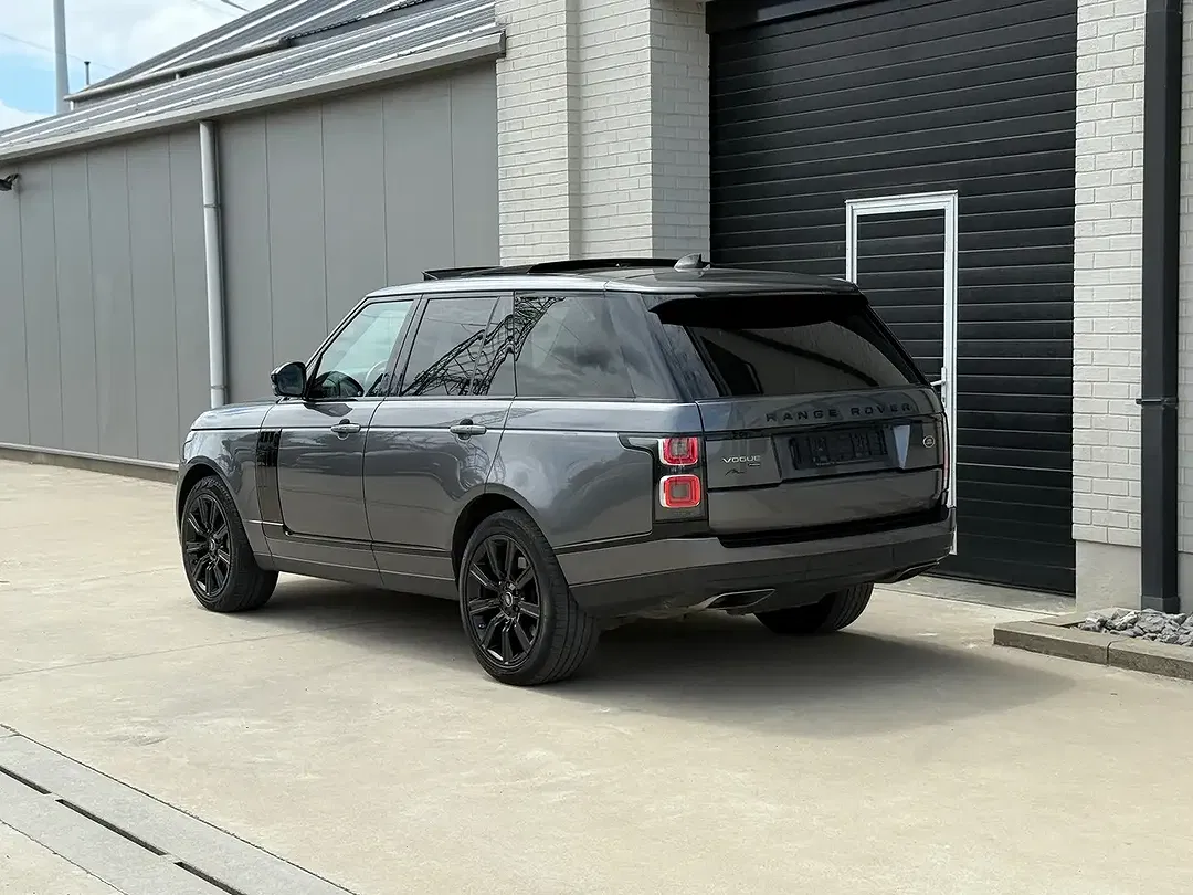 Land Rover Range Rover - Thumbnail 12