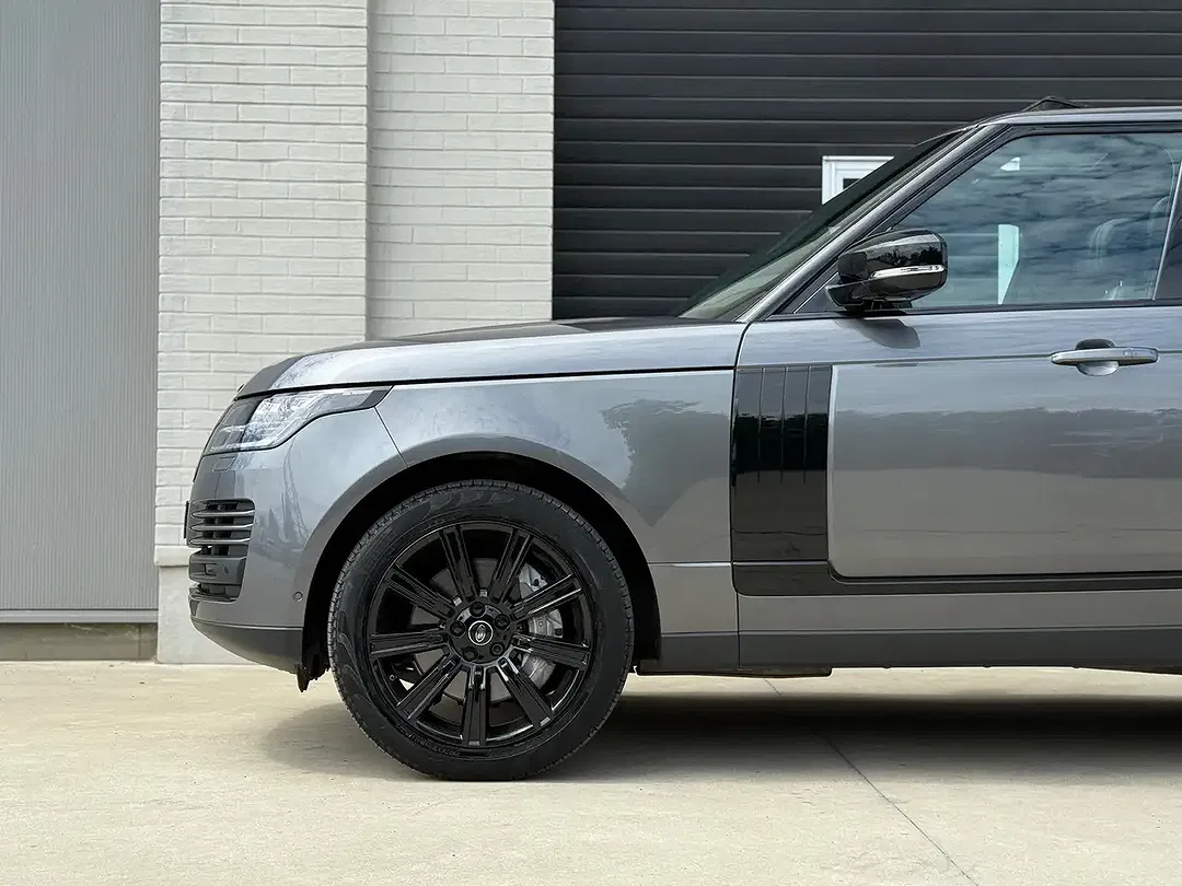 Land Rover Range Rover - Thumbnail 8