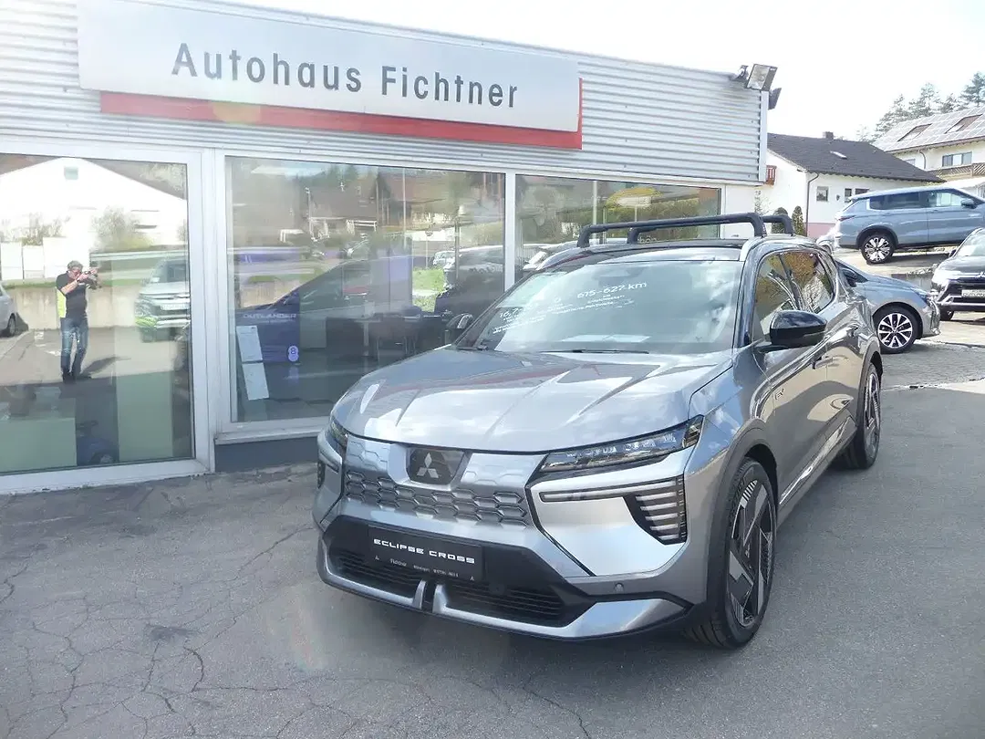 Mitsubishi Eclipse Cross - Thumbnail 1