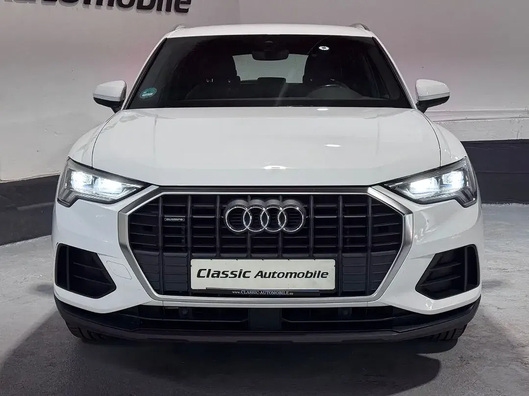 Audi Q3 - Thumbnail 11