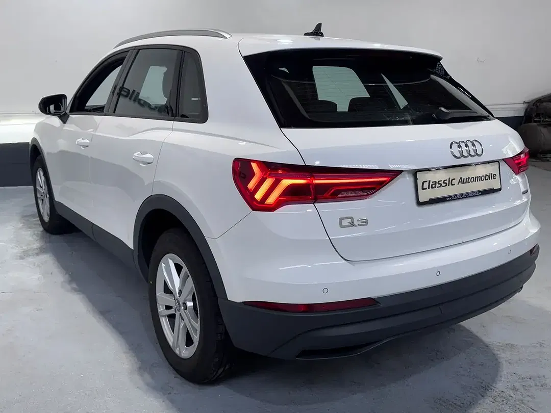 Audi Q3 - Thumbnail 8