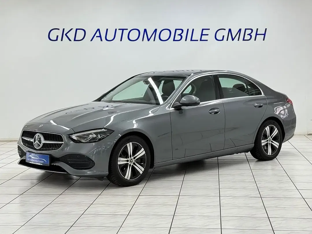 Mercedes-Benz C 200 - Thumbnail 1