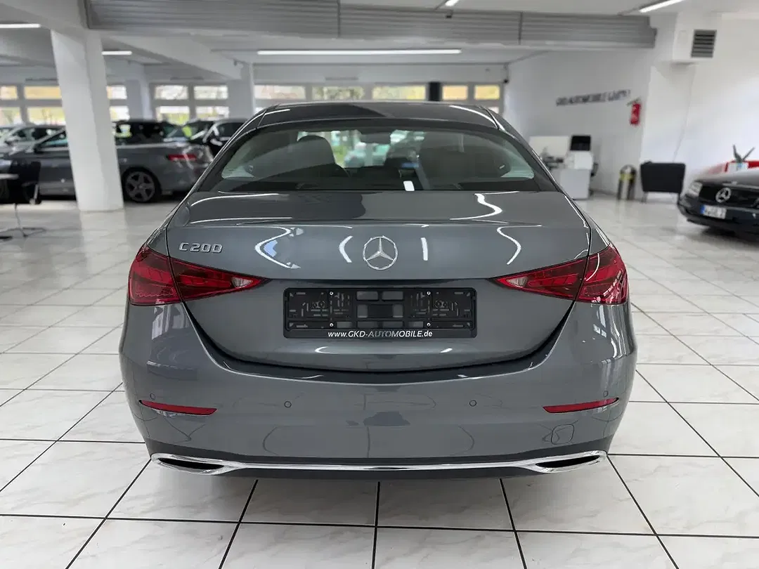 Mercedes-Benz C 200 - Thumbnail 4
