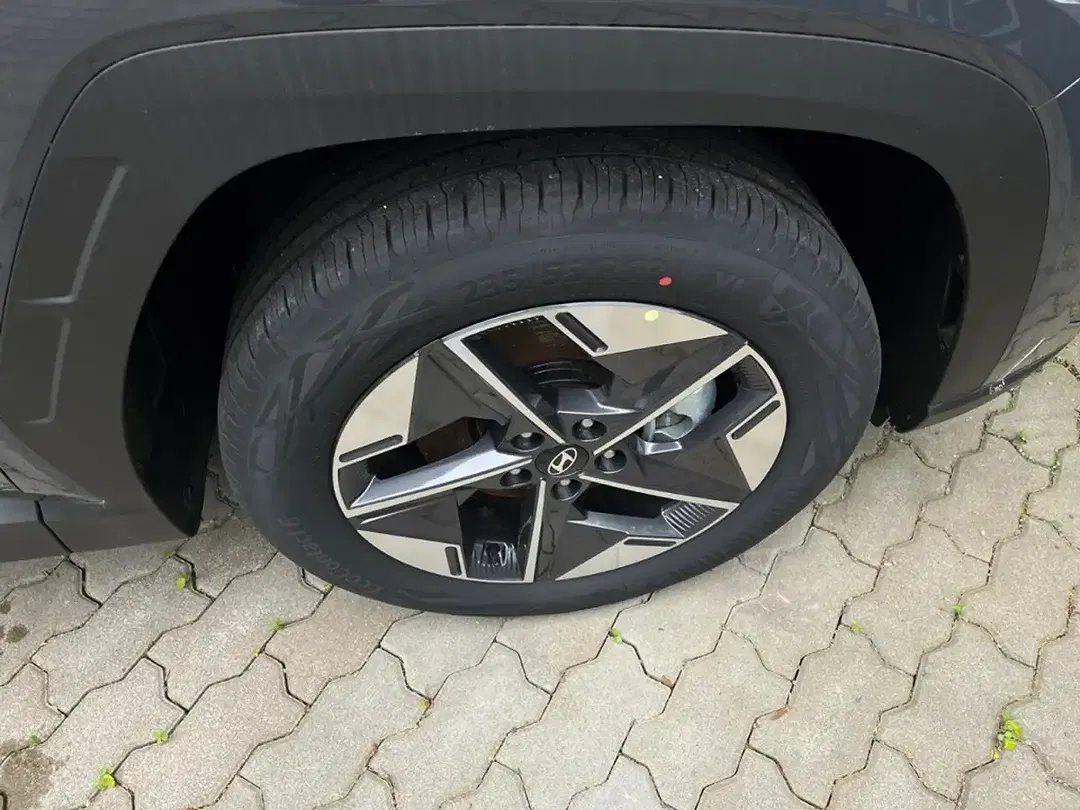 Hyundai TUCSON - Thumbnail 6