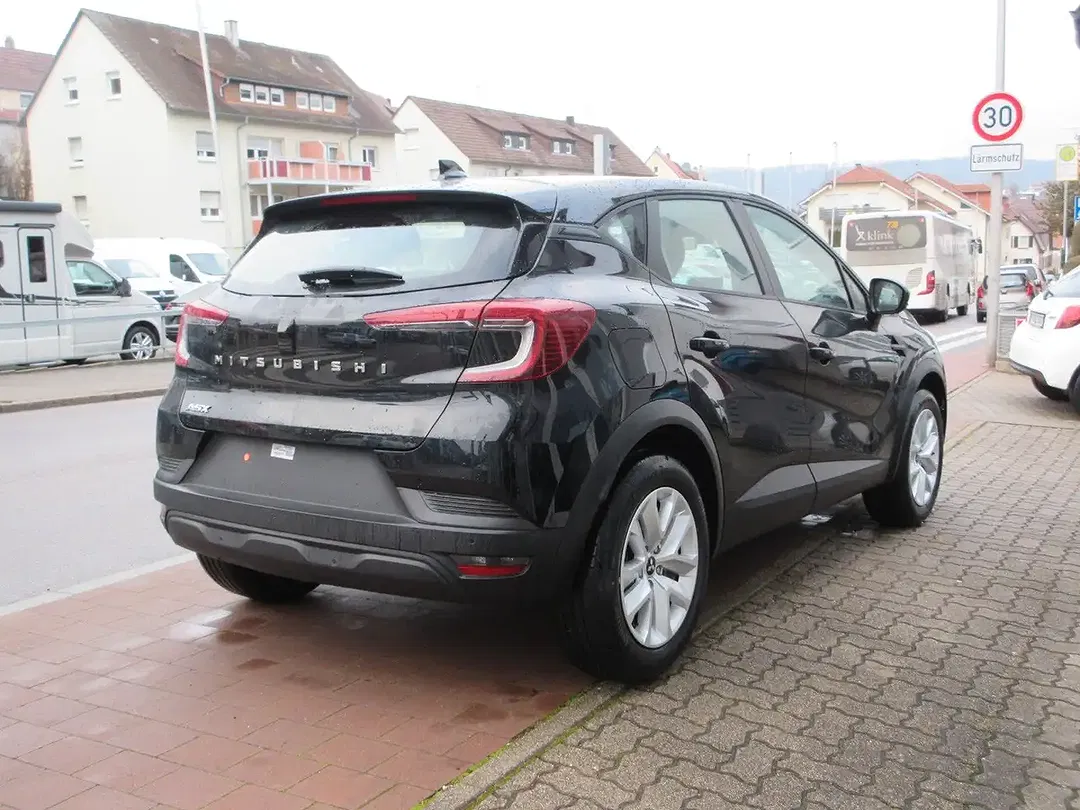 Mitsubishi ASX - Thumbnail 4