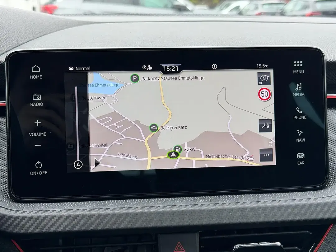Skoda Kamiq - Thumbnail 9