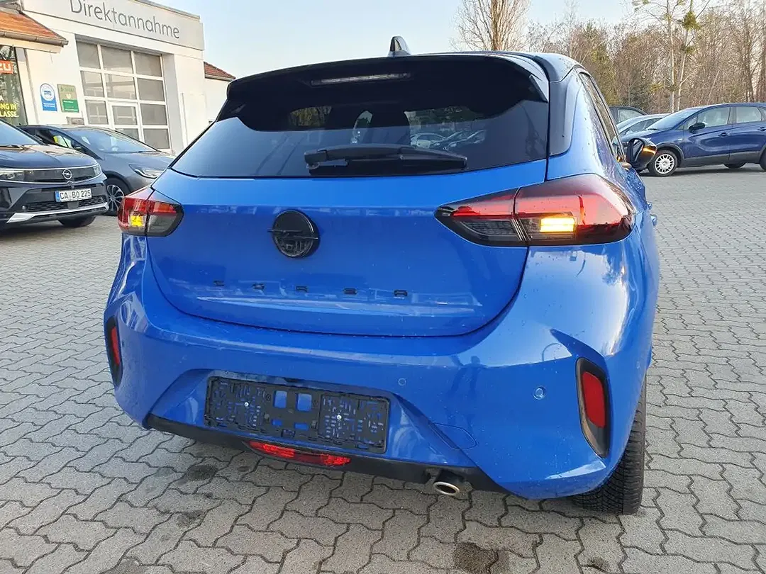 Opel Corsa - Thumbnail 2