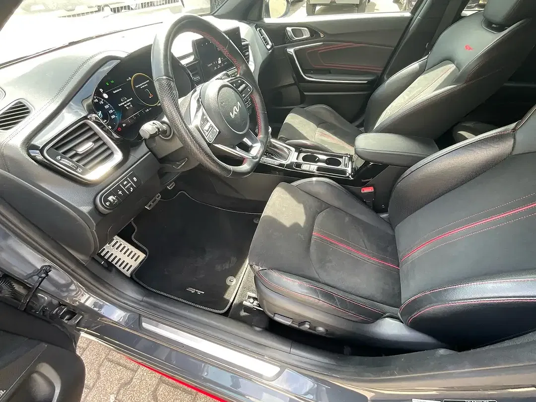 Kia Ceed / cee'd - Thumbnail 11