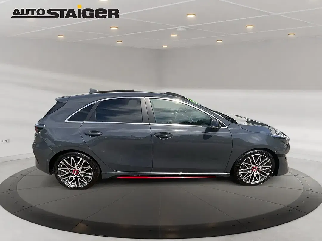 Kia Ceed / cee'd - Thumbnail 5