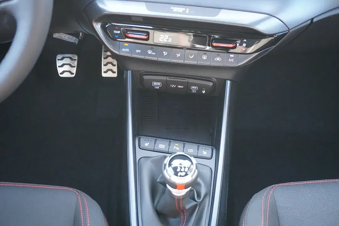 Hyundai i20 - Thumbnail 14