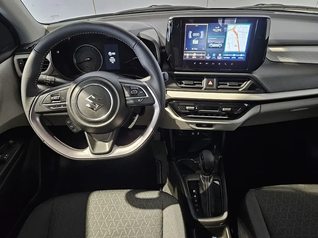 Suzuki Swift - Thumbnail 9