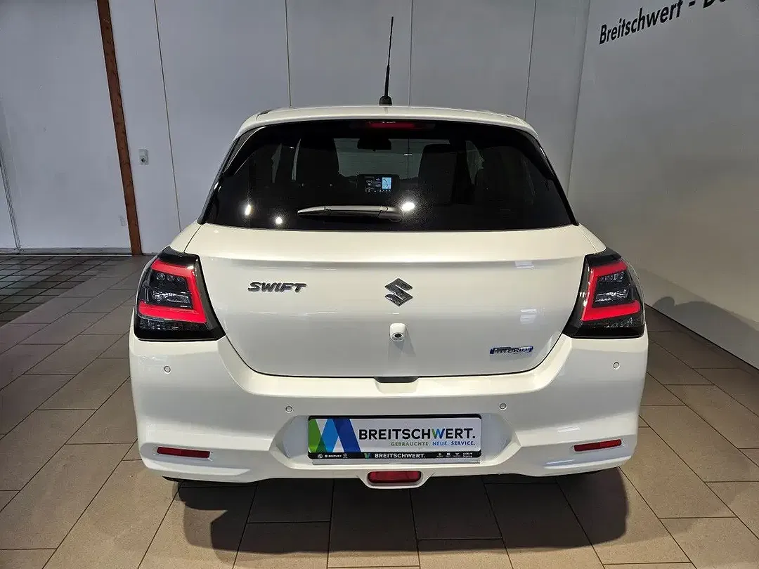 Suzuki Swift - Thumbnail 13