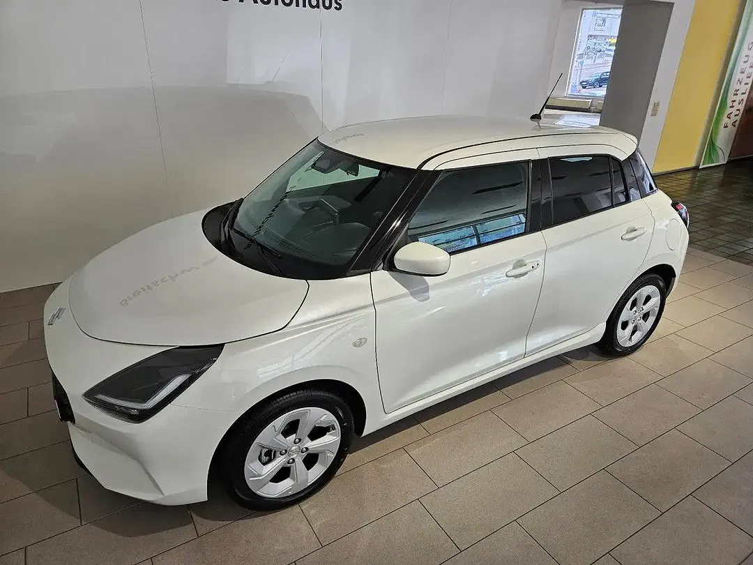Suzuki Swift - Thumbnail 14