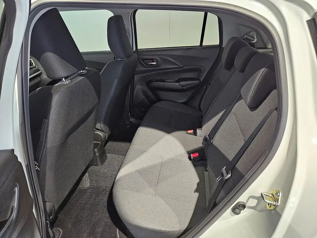 Suzuki Swift - Thumbnail 7