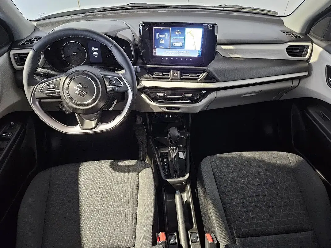 Suzuki Swift - Thumbnail 8