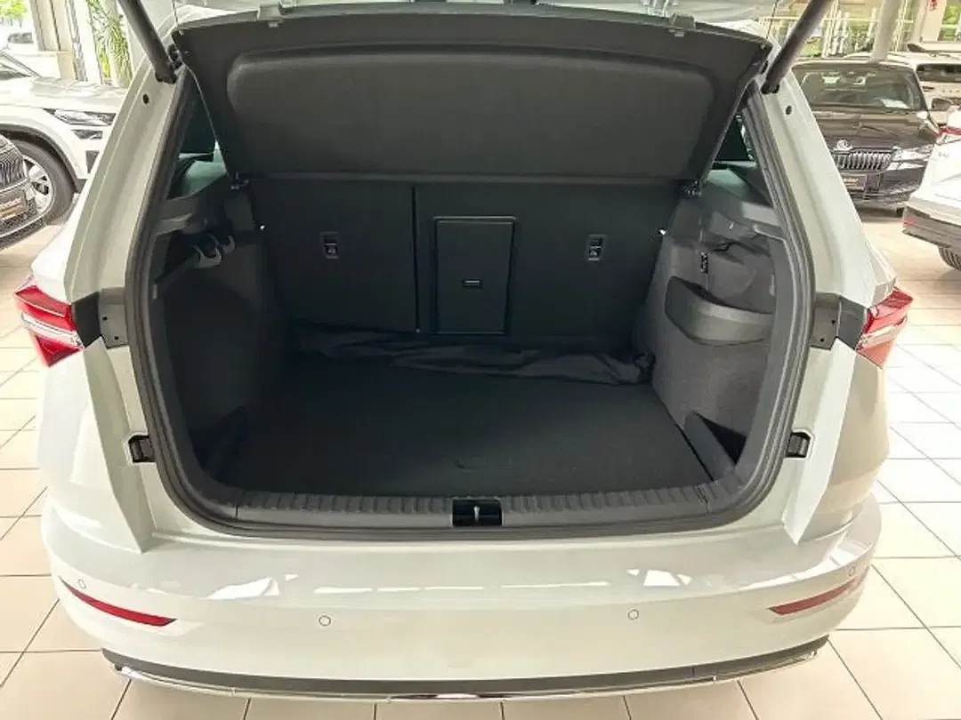 Skoda Karoq - Thumbnail 8