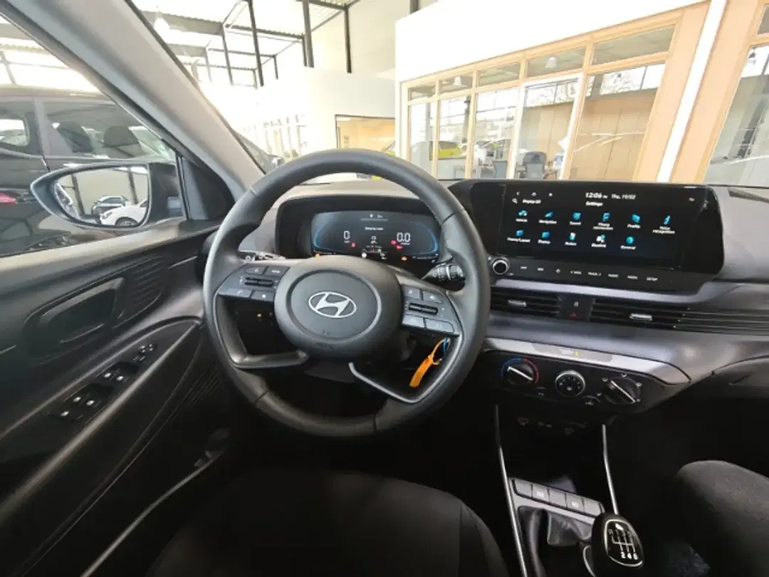 Hyundai i20 - Thumbnail 10