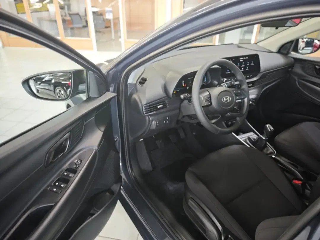 Hyundai i20 - Thumbnail 7
