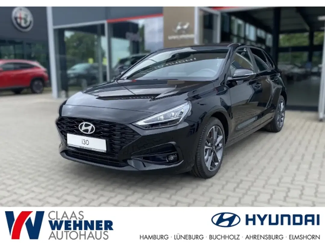 Hyundai i30 - Thumbnail 1