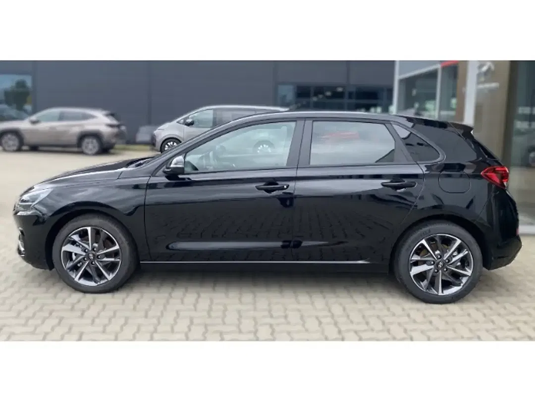 Hyundai i30 - Thumbnail 4