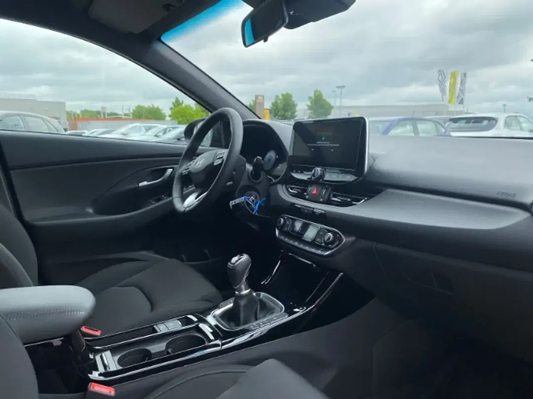 Hyundai i30 - Thumbnail 9