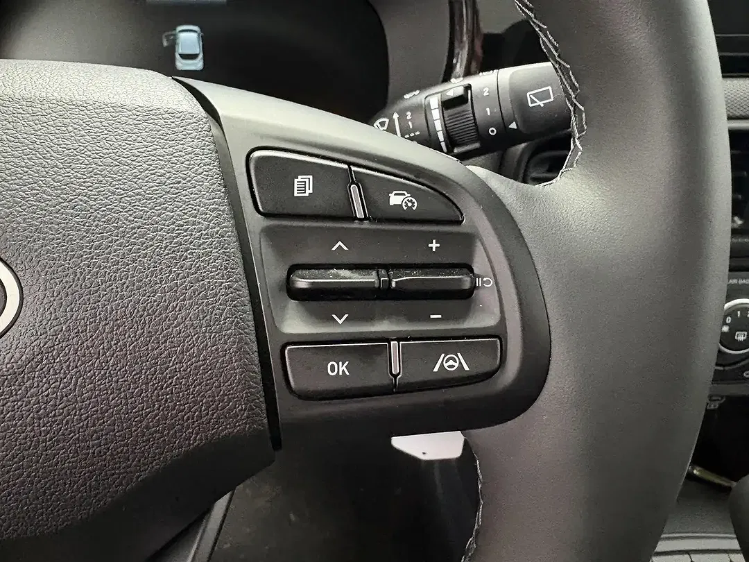 Hyundai i10 - Thumbnail 15